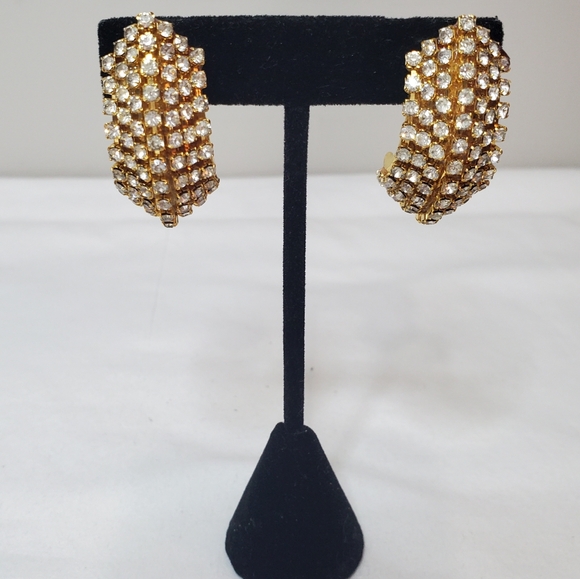 Vintage Gold Tone And Rhinestone Clip-On Earrings - Picture 10 of 10